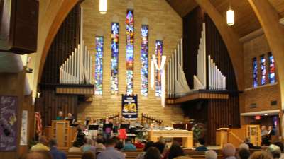 Worship3.jpg
